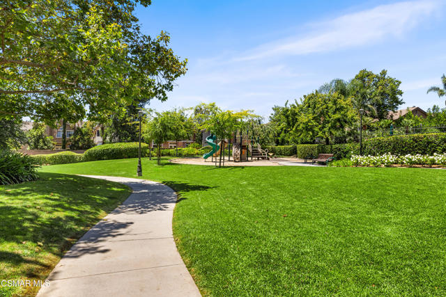 3206 Clarita Court, Thousand Oaks CA: https://media.crmls.org/mediaz/56233631-3585-447e-9b65-31b79cd61b9c.jpg