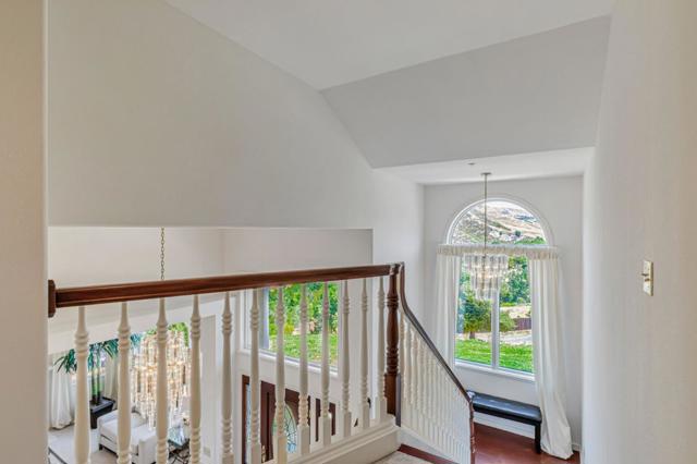 28837 Underwood Road,  CA: https://media.crmls.org/mediaz/5624ab8a-8b2c-4061-b569-2b0c755b0d63.jpg