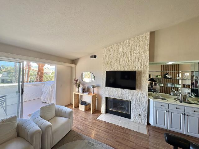 108 Desert Falls Drive E, Palm Desert, CA 92211