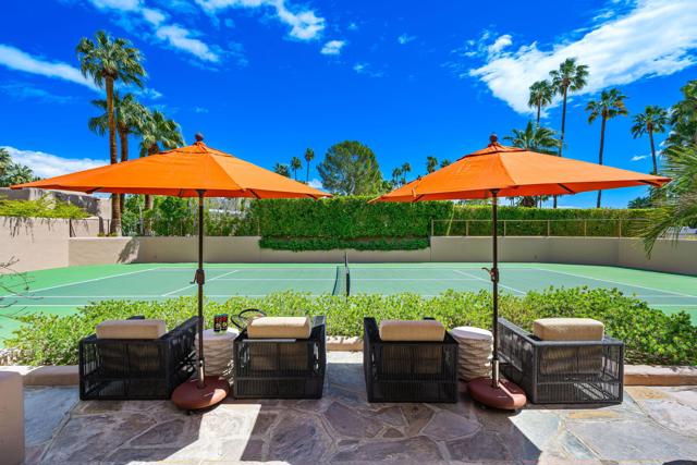 475 S Via Las Palmas, Palm Springs CA: https://media.crmls.org/mediaz/56251804-0c20-445e-8931-31d6ab0a9093.jpg