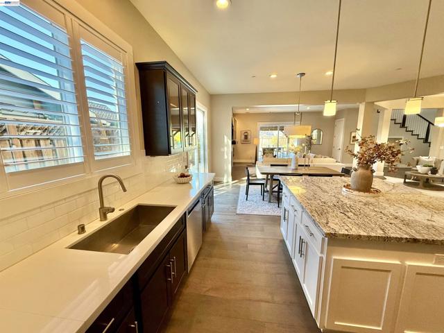 1500 Arroyo Rd, Livermore CA: https://media.crmls.org/mediaz/56259c9d-fc28-464c-a724-e802fae3c15a.jpg