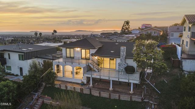 Detail Gallery Image 7 of 79 For 542 Valley View Way, Ventura,  CA 93003 - 4 Beds | 2/1 Baths