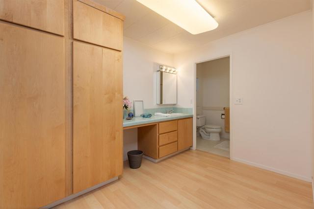 3301 Ashwood Way, Soquel CA: https://media.crmls.org/mediaz/56279911-e6a9-4ddc-876c-ec3d26e5414c.jpg