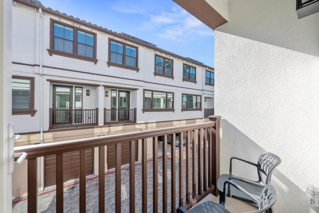 222 Carroll Street, Sunnyvale CA: https://media.crmls.org/mediaz/5627e0d8-35ac-449b-903c-0dea4807173c.jpg