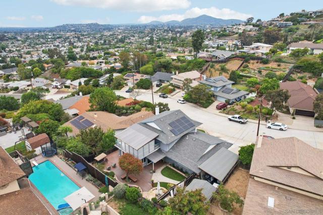 8007 Wetherly St, La Mesa CA: https://media.crmls.org/mediaz/56281e24-f797-43a3-a104-bbf29f0b9f67.jpg