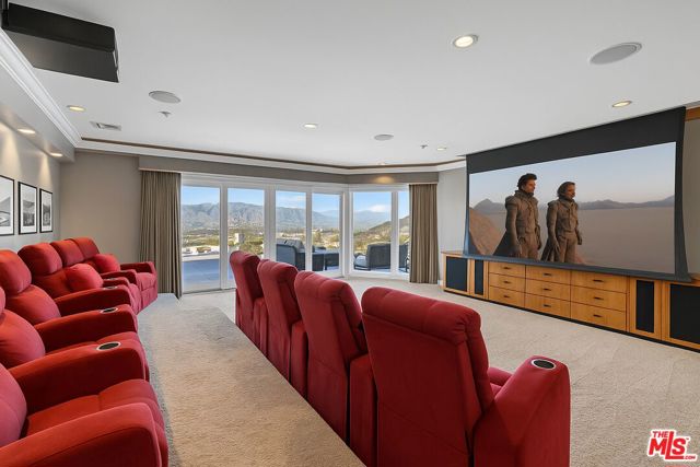 7833 Torreyson Drive, Los Angeles CA: https://media.crmls.org/mediaz/5628c0a9-b6ac-4655-8d0d-14894c82244e.jpg