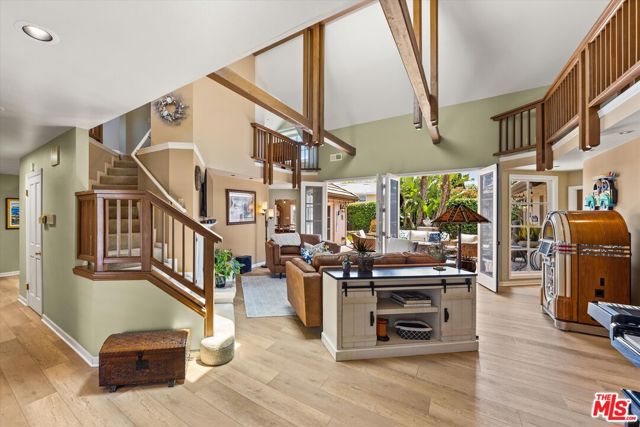 5441 Toltec Drive, Santa Barbara CA: https://media.crmls.org/mediaz/56294bff-59ab-458d-8357-93c10b586419.jpg