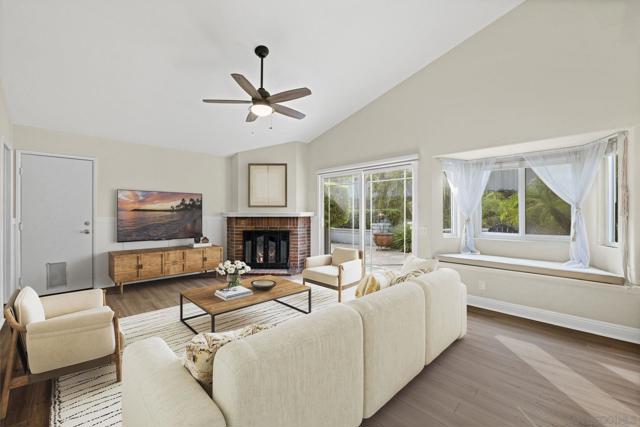 2241 Willowbrook St, Escondido CA: https://media.crmls.org/mediaz/5629bfdc-3a4a-486e-8980-486721cc9d9b.jpg