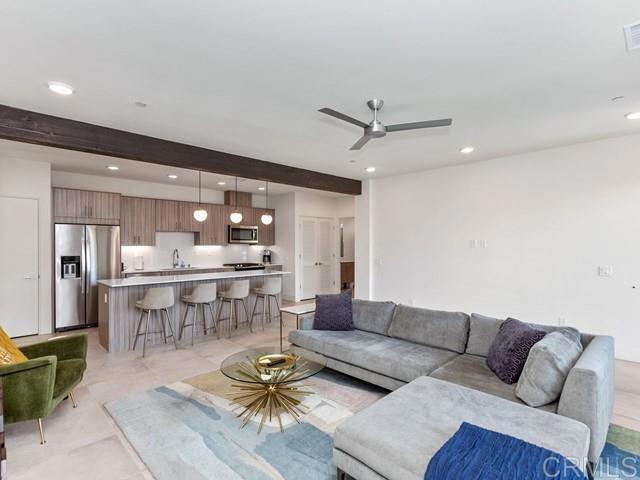 175 The Riv, Palm Springs CA: https://media.crmls.org/mediaz/562a2a3d-ada6-4f07-84b0-6219f825c42b.jpg