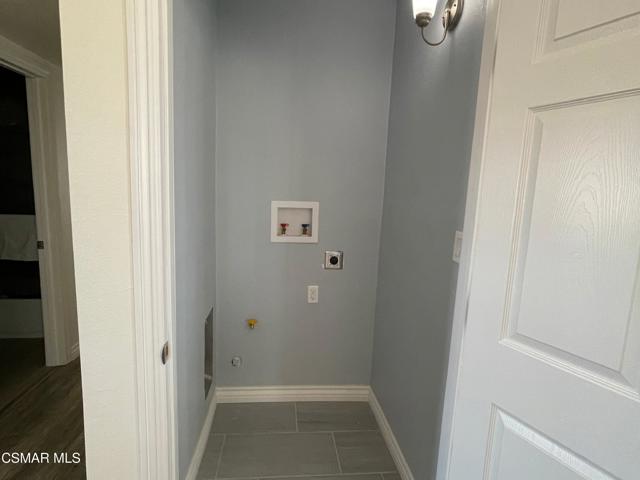 3904 Agua Avenue, 29 Palms CA: https://media.crmls.org/mediaz/562ac1ea-7a14-4f24-b3a3-8ee152a4abda.jpg