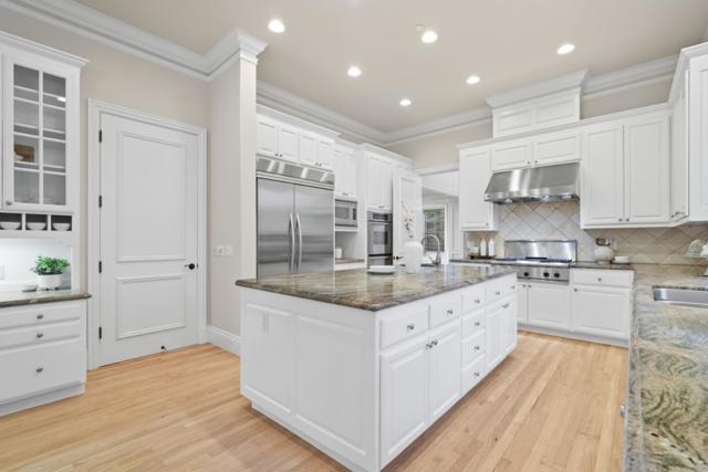2855 Churchill Drive, Hillsborough CA: https://media.crmls.org/mediaz/562af3a5-c6e8-416f-8fc5-02591a695736.jpg