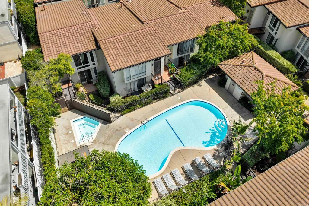 2402 Altisma Way - photo 4