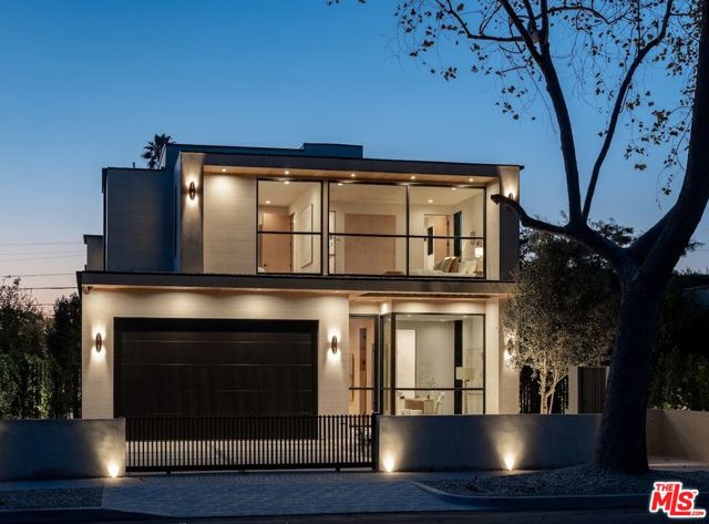 517 N Edinburgh Avenue, Los Angeles CA: https://media.crmls.org/mediaz/562b7c6d-6ac0-4d3c-8746-c52201162250.jpg