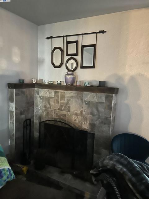 Image 8 of 29 For 5913 Woodleigh Dr
