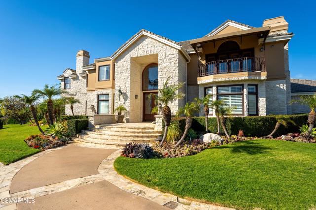 5810 Zumirez Drive, Malibu CA: https://media.crmls.org/mediaz/562c12c0-0ffd-4289-8e5d-60f16aeeacb8.jpg
