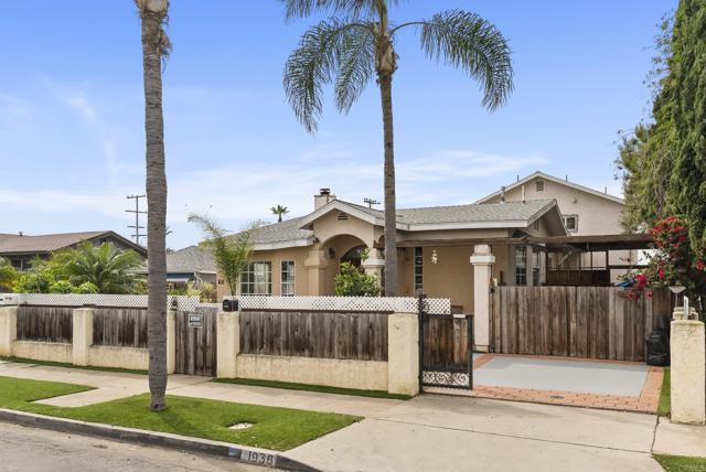 Detail Gallery Image 4 of 55 For 1936 O Ave, National City,  CA 91950 - 3 Beds | 3/1 Baths