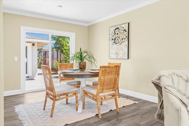 31 La Mirada Court, Salinas CA: https://media.crmls.org/mediaz/562d136f-e69f-40c1-ab25-a5bf5338494c.jpg