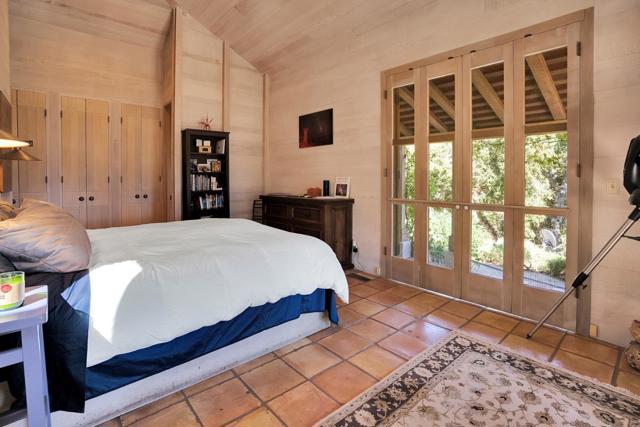 31 Asoleado Place, Carmel Valley CA: https://media.crmls.org/mediaz/562e3b32-1040-4ee3-bac1-b7e47745f17d.jpg