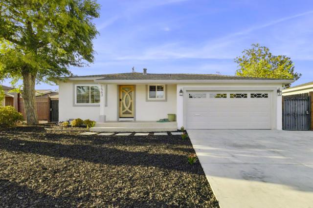 1563 Rebel Way, San Jose CA: https://media.crmls.org/mediaz/562e90cd-dfeb-478f-bf6a-e458ac7824a6.jpg