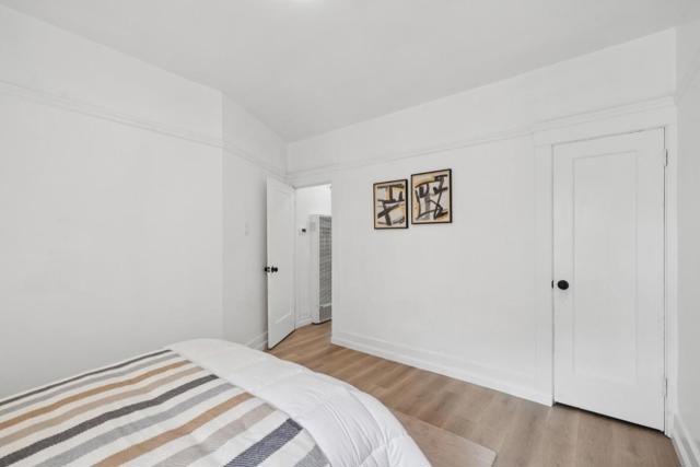 133 Holloway Avenue, San Francisco CA: https://media.crmls.org/mediaz/562f19f3-c635-4b7a-9b36-52fbb7d1ecb9.jpg