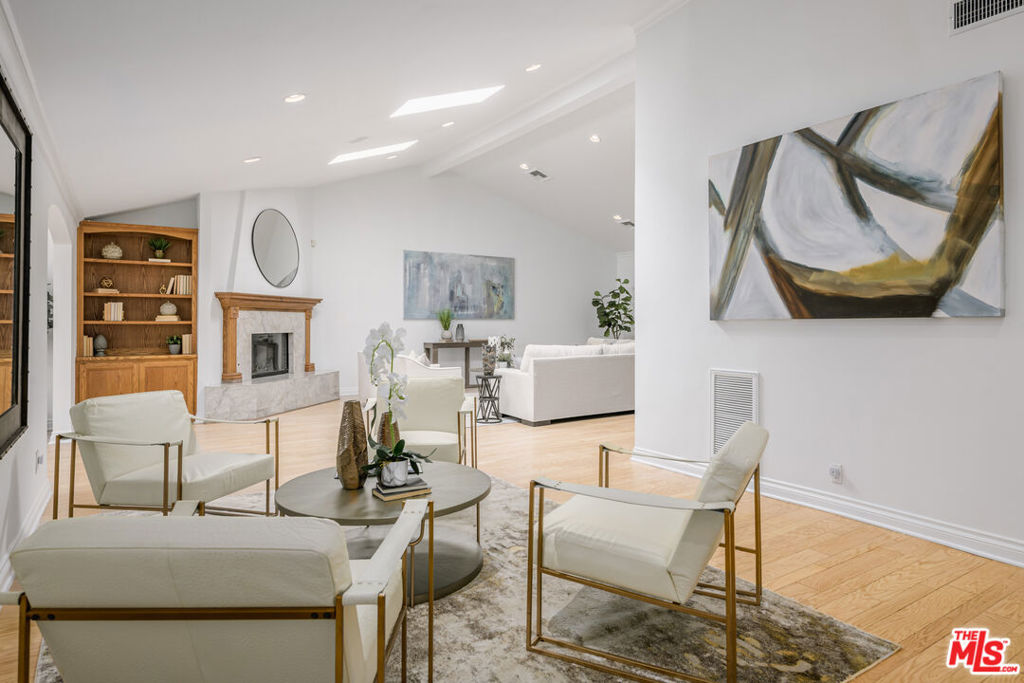 MLS #25593237 image #21