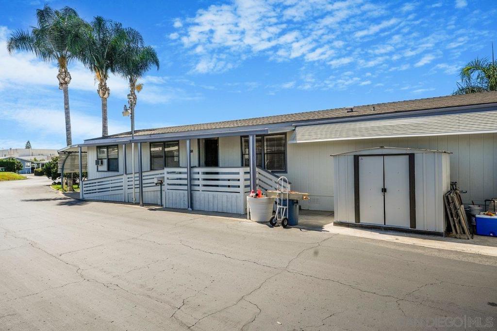 MLS #250034616SD image #26