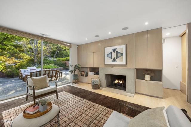635 Rockwood Road, Pasadena CA: https://media.crmls.org/mediaz/563274ba-9757-4f2b-a27f-7be95585a48a.jpg