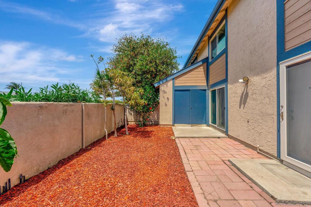 MLS #250034527SD img 21