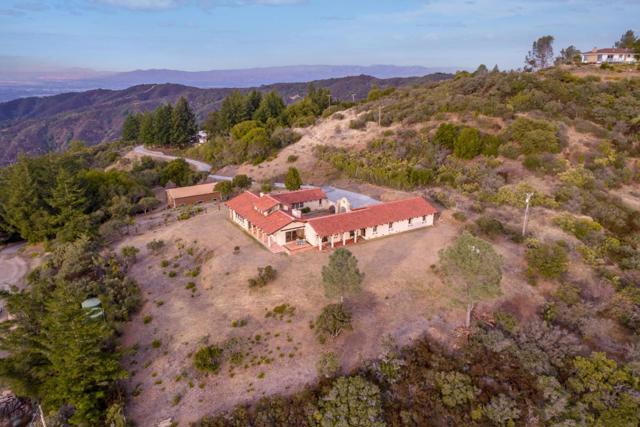 16420 Soda Springs Road, Los Gatos CA: https://media.crmls.org/mediaz/5634f66c-b1a6-4bc0-a4f6-288577ca1988.jpg