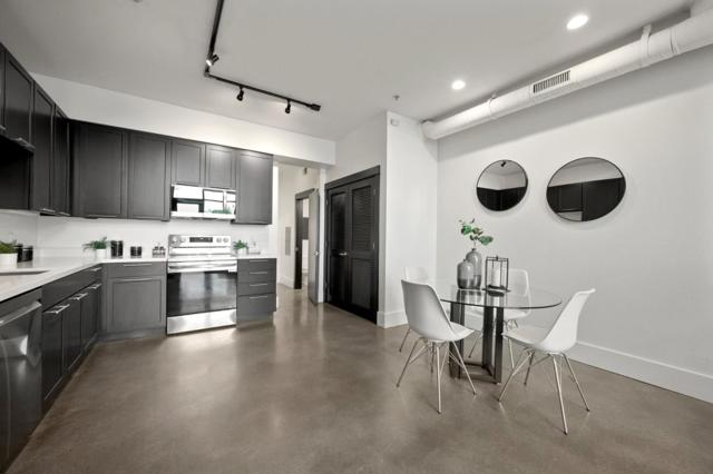 925 The Alameda, San Jose CA: https://media.crmls.org/mediaz/56353f5f-afb5-46e0-9e90-81d66b42aae9.jpg