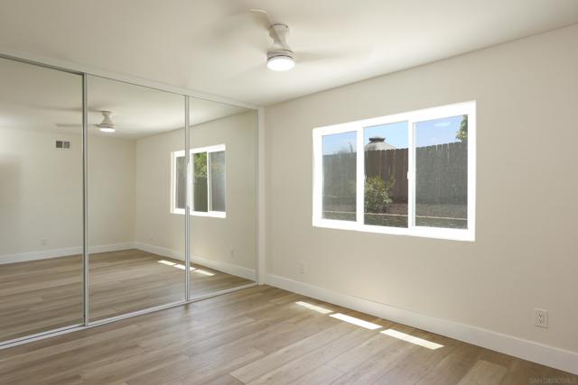 7587 Northrup Dr, San Diego CA: https://media.crmls.org/mediaz/56364fc7-bfa5-4a73-a5da-db7567984dc7.jpg