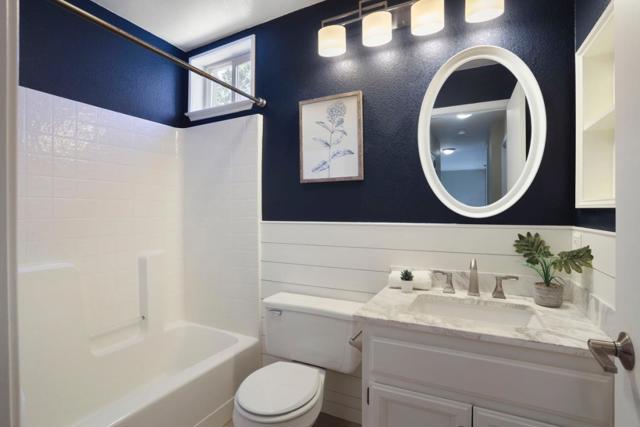 2961 Highgate Lane, Tracy CA: https://media.crmls.org/mediaz/5636ead7-9e0b-40ed-9d8d-88e1d7af1a57.jpg