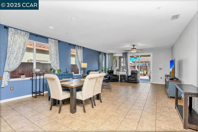 9956 Pyramid, Discovery Bay CA: https://media.crmls.org/mediaz/563781e6-4e02-497f-96af-55d5a89f4505.jpg