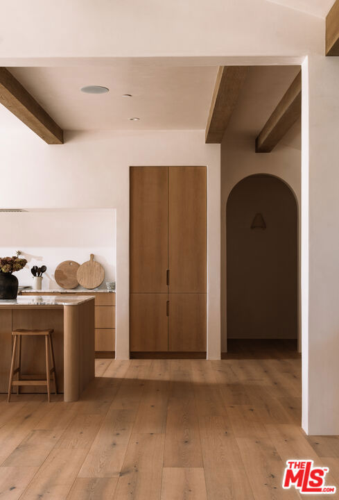 4200 Marina Drive, Santa Barbara CA: https://media.crmls.org/mediaz/5637c6c7-9128-4ab5-823d-b3436e99cc27.jpg