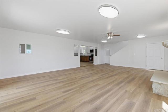 Detail Gallery Image 4 of 48 For 843 Alvin St, San Diego,  CA 92114 - 6 Beds | 4 Baths