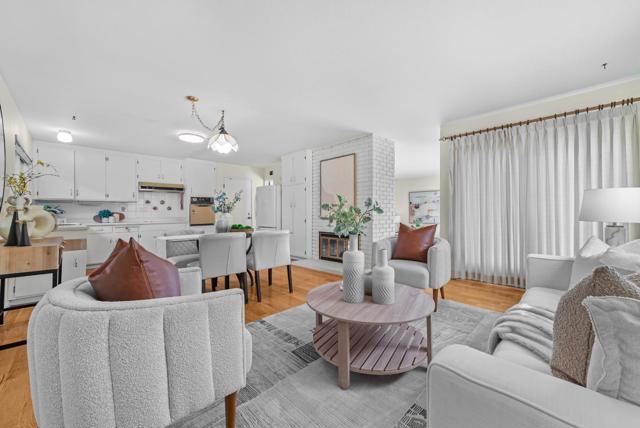 1694 Hyde Drive, Los Gatos CA: https://media.crmls.org/mediaz/5638e1bb-7839-4020-be0f-d2dc180d5d61.jpg