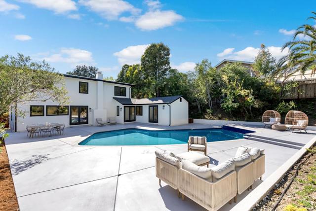 1556 Cherrywood Drive, San Mateo CA: https://media.crmls.org/mediaz/5638eaae-c83f-4182-b360-8d9cb7b712b3.jpg