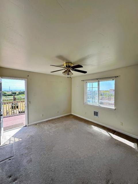 15570 Del Monte Farms Road, Castroville CA: https://media.crmls.org/mediaz/563a42c6-ece5-4f7d-a8ce-9617050f49e6.jpg