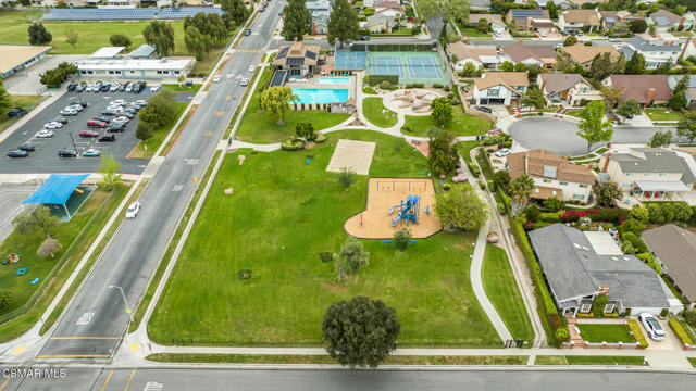 2108 N Brower Street, Simi Valley CA: https://media.crmls.org/mediaz/563a832c-fb48-41cb-80ab-bcce9d1fa486.jpg
