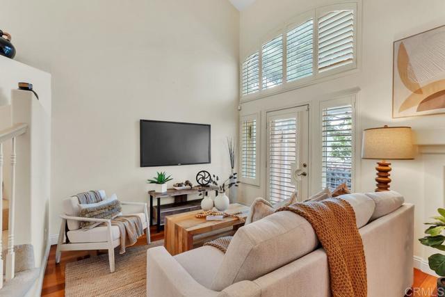 Detail Gallery Image 7 of 46 For 11378 Provencal Pl, San Diego,  CA 92128 - 3 Beds | 2/1 Baths