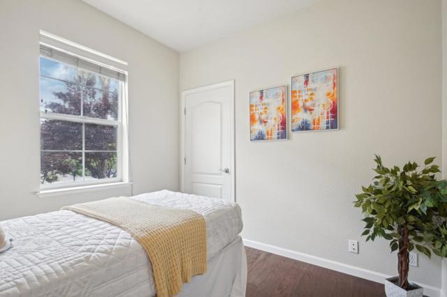 2801 Lavender Terrace, San Jose CA: https://media.crmls.org/mediaz/563c7678-2c46-4c0b-a5a9-261661ee3b0c.jpg