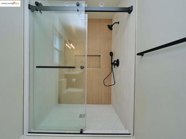 2112 Matthew CT, Pittsburg CA: https://media.crmls.org/mediaz/563c9b6f-db7c-407c-aed2-005e60ad8ed1.jpg