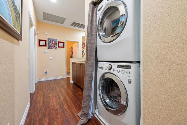 Image 19 of 22 For 1518 El Prado St  3