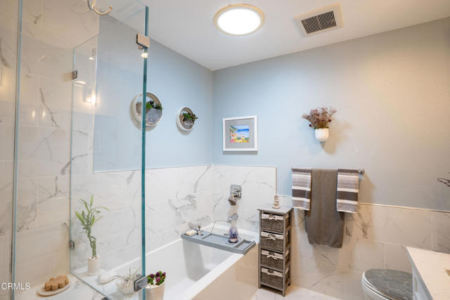 31123 Village 31, Camarillo CA: https://media.crmls.org/mediaz/563eadd4-6487-4d00-a6b7-58cc80344905.jpg
