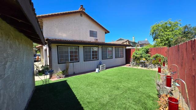2071 Sunset View Place, San Jose CA: https://media.crmls.org/mediaz/5640290d-ed89-4606-bc8b-bebb248eb202.jpg