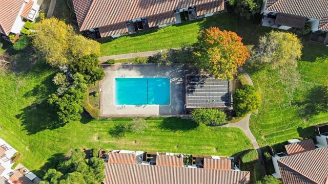 205 Del Valle Cir, El Sobrante CA: https://media.crmls.org/mediaz/5640fdbb-bc64-412e-b972-f83dc44ecb53.jpg