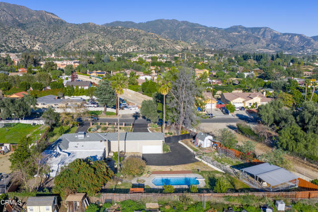 Detail Gallery Image 43 of 51 For 13615 Herrick Ave, Sylmar,  CA 91342 - 4 Beds | 3 Baths