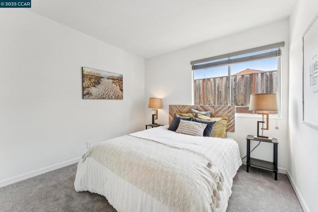 34915 Osprey Dr, Union City CA: https://media.crmls.org/mediaz/5642daba-fc59-4a7b-8124-5983ebfa4b20.jpg