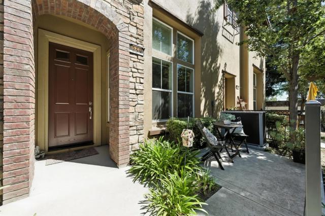 259 Ginko Terrace, Sunnyvale CA: https://media.crmls.org/mediaz/564318b4-3639-469c-a71d-4830b8fc8477.jpg