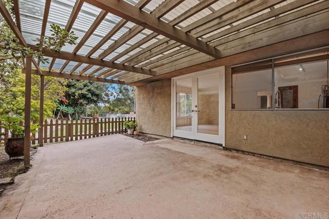 Detail Gallery Image 28 of 47 For 1184 Sidonia Ct, Encinitas,  CA 92024 - 5 Beds | 2/1 Baths